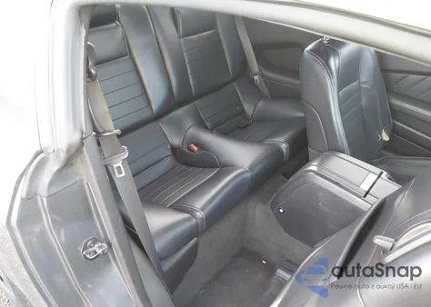 2013 Ford Mustang V6 Premium from USA, damaged, VIN 1ZVBP8AM0D5206607